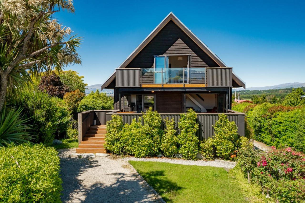 Views On Parry - Lake Hawea Holiday Home Lago Hawea Exterior foto